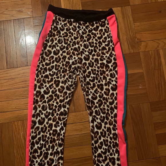 Cheetah print color block track suit !! 🔥🔥🔥 - Picture 2 of 2